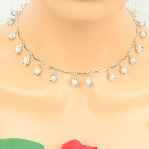 "Minimalist & Elegant Necklace Chain – Perfect for Women & Girls | UNVRC1024 - Picture 1 of 10